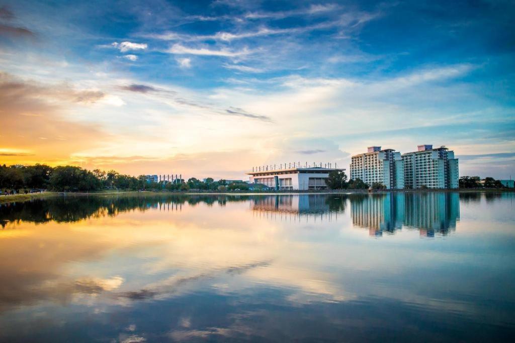 Sakura Hotel Hat Yai Bagian luar foto