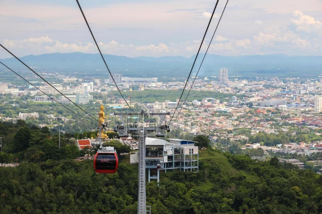 Sakura Hotel Hat Yai Bagian luar foto